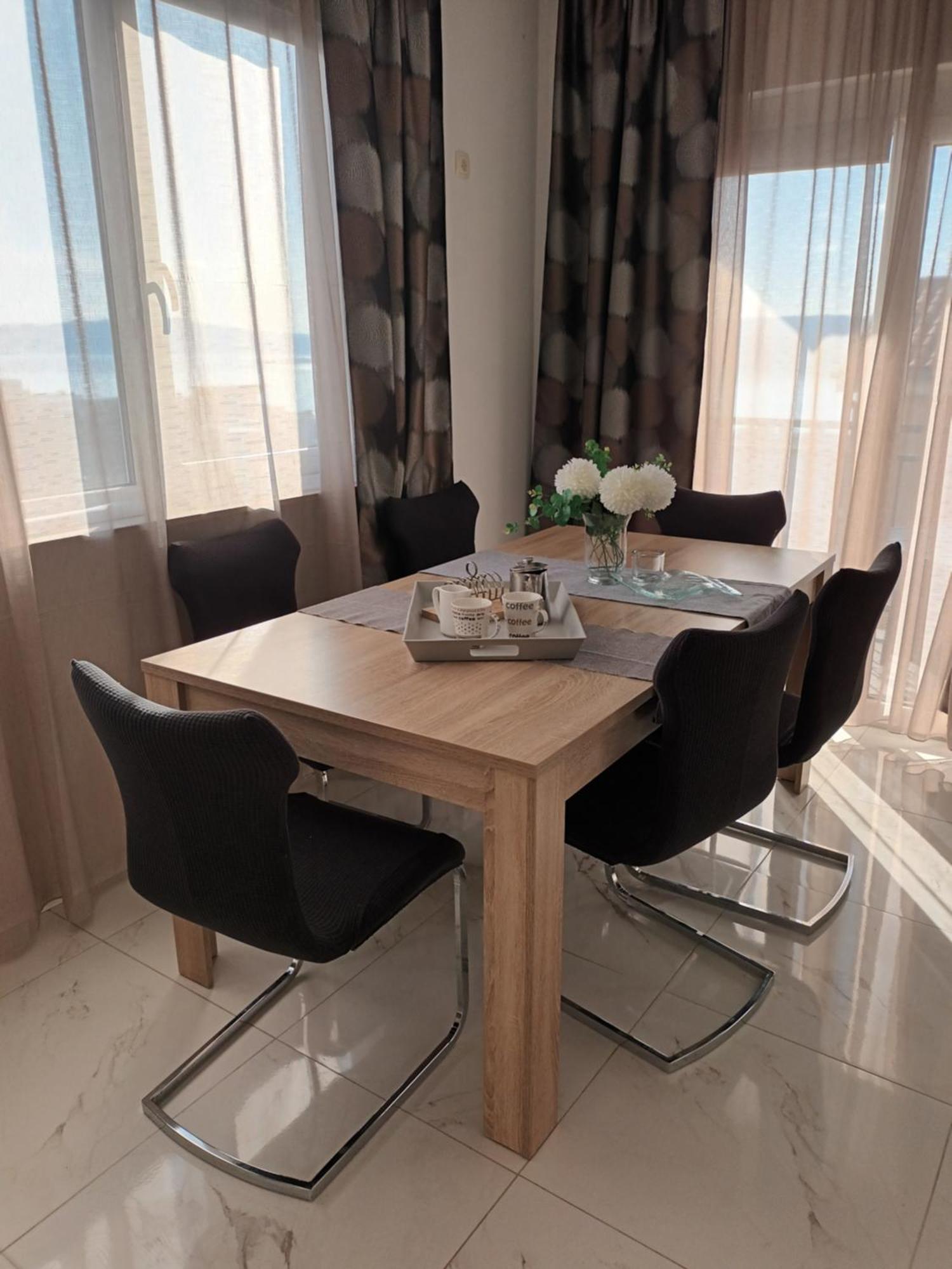 Apartman Emi2 *